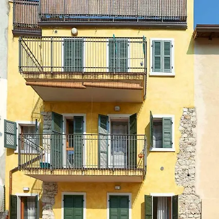 New Style Apartment Garda (Verona)
